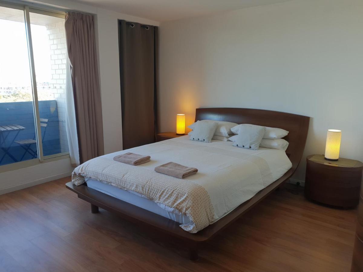 Studio 204 With Harbour, Ocean And Sunset Views From The Balcony Фриментъл Екстериор снимка